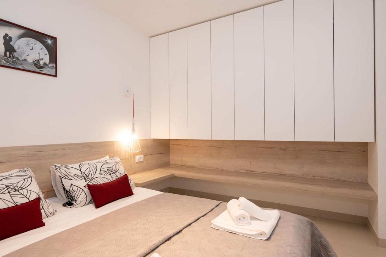 Apartment Tula Sibenik Bagian luar foto